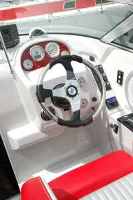 COBRA Performance 2650 Ltd, руль